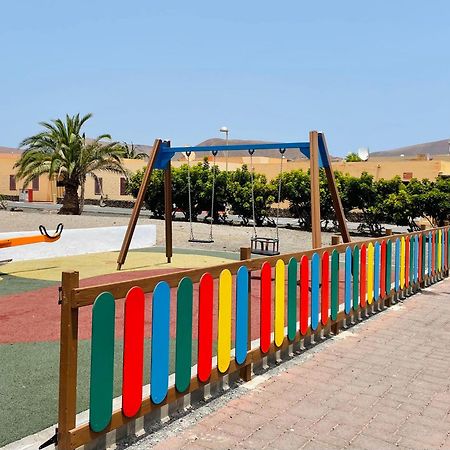 Casa Danimar 2-4 People With Pool And Barbecue Corralejo Exterior foto