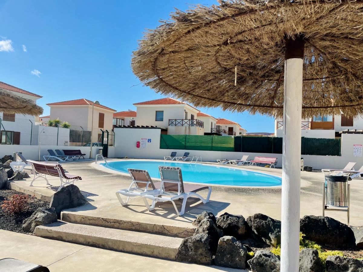 Casa Danimar 2-4 People With Pool And Barbecue Corralejo Exterior foto